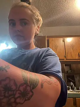 JuicyExxxperience online show from February 2, 2:38 pm