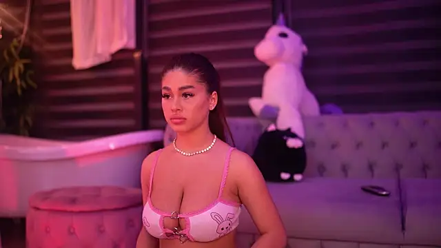 Snapshot of BellaNoirre chatting on November 30, 6:52 pm BellaNoirre online show from November 30, 6:52 pm