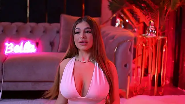 BellaNoirre online show from February 12, 6:40 pm