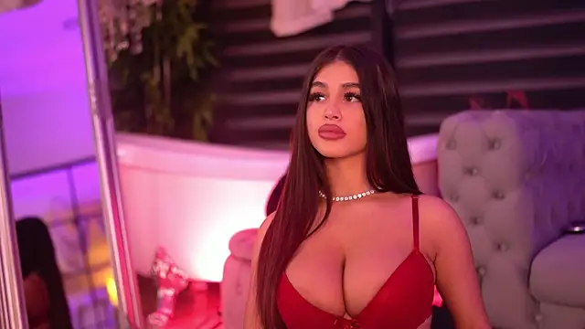 BellaNoirre online show from December 22, 5:57 pm