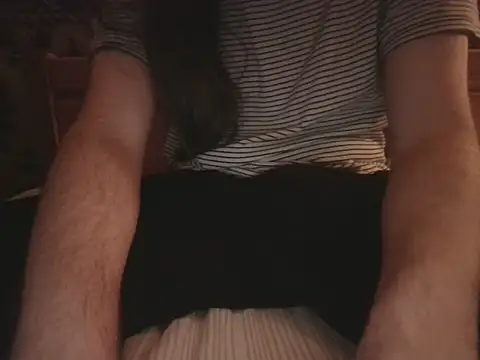 LunarKya online show from February 25, 8:41 pm