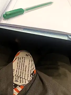 hotboy43339 online show from February 26, 8:47 am