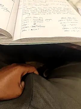 hotboy43339 online show from March 10, 4:27 am