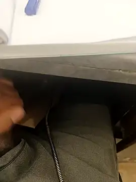 hotboy43339 online show from March 25, 11:09 am