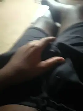 hotboy43339 online show from May 22, 4:16 pm