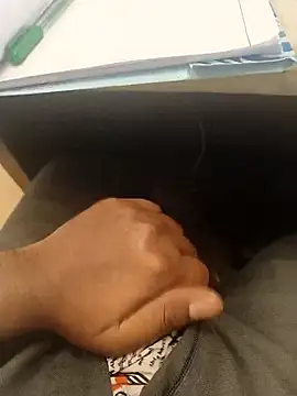 Snapshot of hotboy43339 chatting on March 3, 4:19 am hotboy43339 online show from March 3, 4:19 am