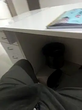 hotboy43339 online show from February 17, 5:21 pm