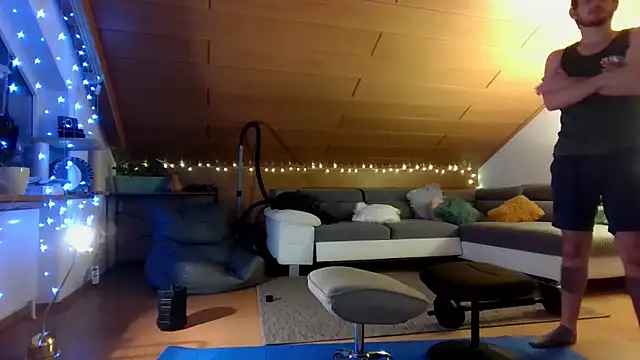 Snapshot of Bez3ybik chatting on November 14, 9:29 pm Bez3ybik online show from November 14, 9:29 pm