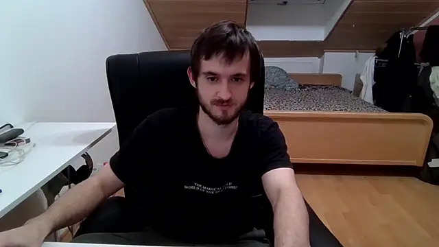 Snapshot of Bez3ybik chatting on December 15, 7:41 pm Bez3ybik online show from December 15, 7:41 pm