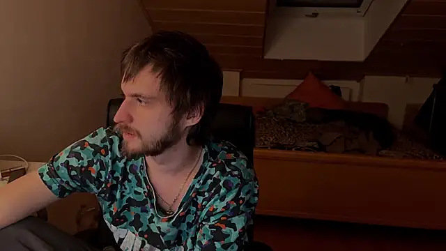 Snapshot of Bez3ybik chatting on January 7, 5:29 pm Bez3ybik online show from January 7, 5:29 pm