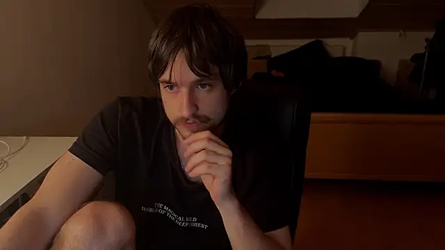 Snapshot of Bez3ybik chatting on March 1, 4:23 am Bez3ybik online show from March 1, 4:23 am