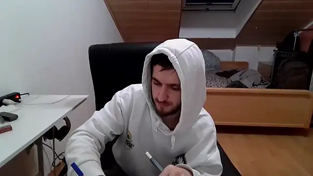 Snapshot of Bez3ybik chatting on November 22, 1:15 am Bez3ybik online show from November 22, 1:15 am