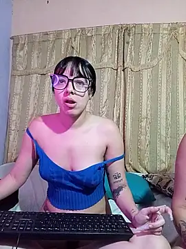 Snapshot of Sweet_Dirty_Baby chatting on September 27, 6:08 am Sweet Dirty Baby online show from September 27, 6:08 am