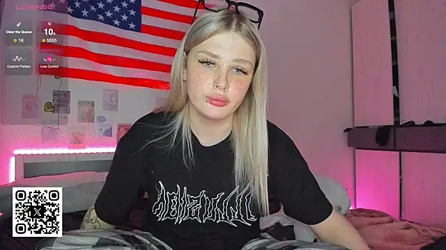 Snapshot of myrzilka chatting on December 3, 12:48 pm myrzilka online show from December 3, 12:48 pm