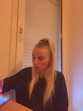 BrumeLove online show from June 9, 7:53 am