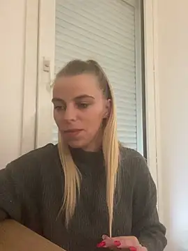 BrumeLove online show from April 14, 8:41 am