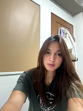 LanySylvia online show from November 5, 5:16 pm