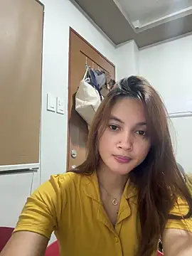 LanySylvia online show from November 13, 4:11 pm