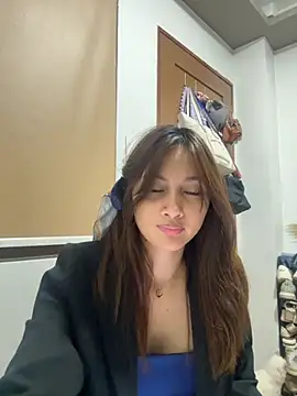 LanySylvia online show from October 28, 3:00 pm