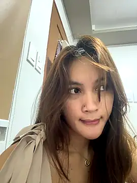 LanySylvia online show from October 27, 6:47 am