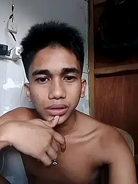 charlie0728 online show from September 26, 9:54 pm