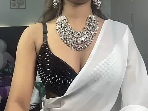 MonVilain01 online show from December 14, 12:50 am