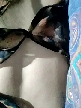 pihu099 online show from April 13, 1:53 am