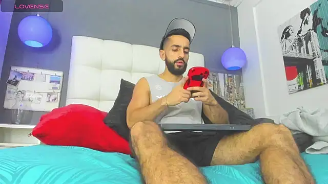 Yiyo10  online show from February 10, 4:22 am