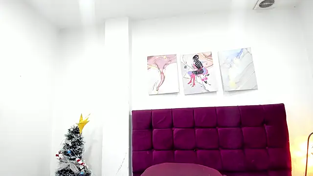 Snapshot of MashaPiink chatting on January 10, 1:06 pm MashaPiink online show from January 10, 1:06 pm