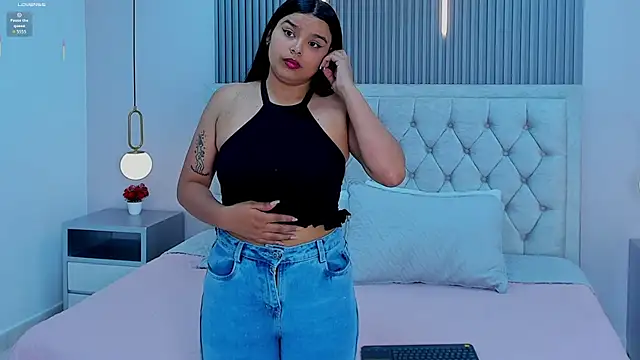 Snapshot of kelsy_monroy chatting on October 6, 7:14 pm kelsy monroy online show from October 6, 7:14 pm