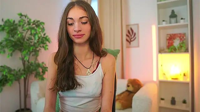 Sophie  Nice online show from October 2, 1:36 pm