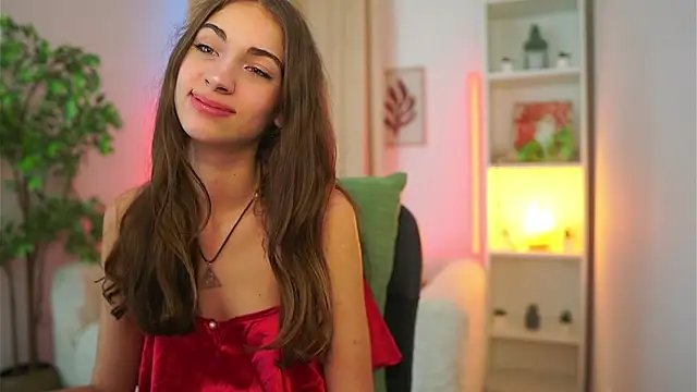 Sophie  Nice online show from September 27, 2:45 pm