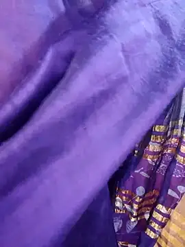 MEERAcle online show from April 17, 2:58 am