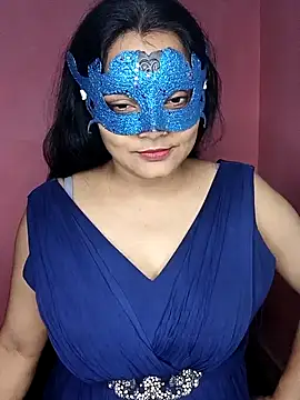 Snapshot of MEERAcle chatting on October 9, 4:18 pm MEERAcle online show from October 9, 4:18 pm