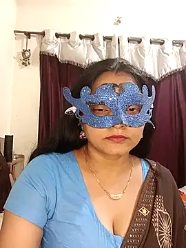 Snapshot of MEERAcle chatting on February 13, 4:29 pm MEERAcle online show from February 13, 4:29 pm