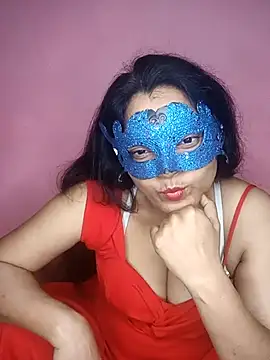 Snapshot of MEERAcle chatting on November 2, 12:59 am MEERAcle online show from November 2, 12:59 am