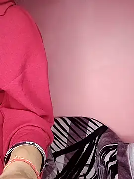 Snapshot of MEERAcle chatting on January 14, 12:20 pm MEERAcle online show from January 14, 12:20 pm