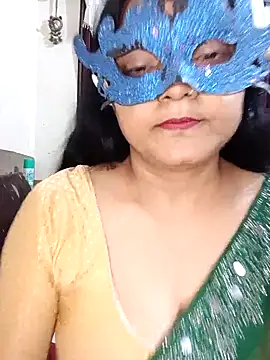 MEERAcle online show from April 13, 3:16 pm