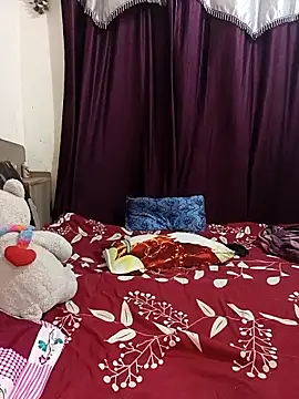 MEERAcle online show from March 10, 4:33 pm