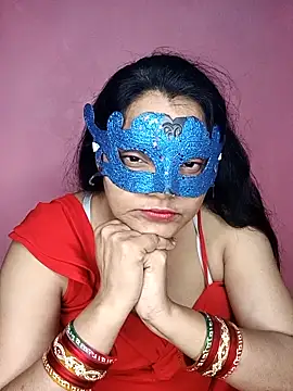 Snapshot of MEERAcle chatting on November 2, 7:08 pm MEERAcle online show from November 2, 7:08 pm