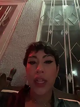 ZahaRose online show from November 16, 8:41 am