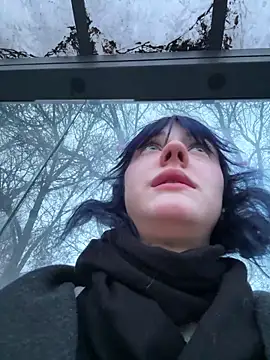 Only April online show from March 20, 4:02 am