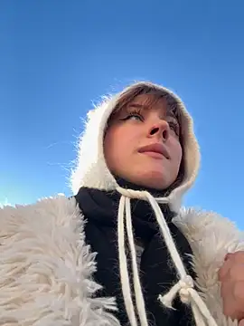 Only April online show from November 15, 10:52 am