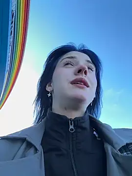 Only April online show from April 17, 7:44 am