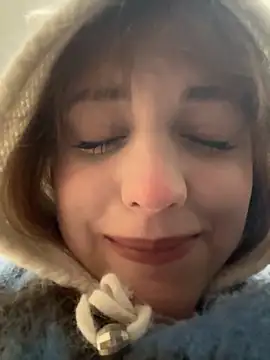 Only April online show from November 28, 5:51 am