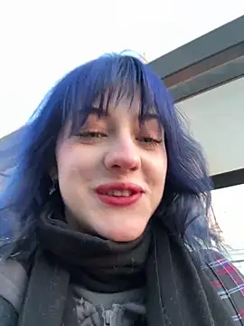 Only April online show from April 11, 3:25 am