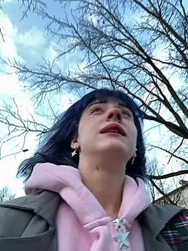 Only April online show from April 18, 3:09 am