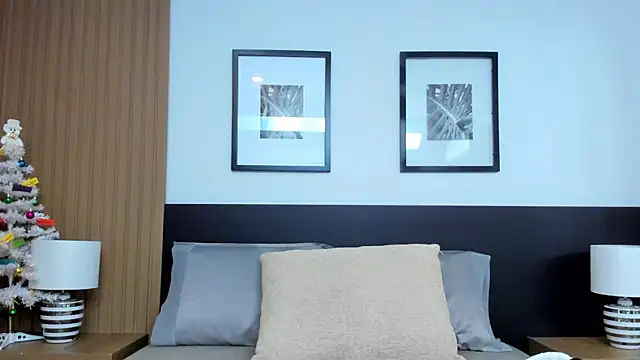 Snapshot of catalina_jolie chatting on December 20, 4:04 am catalina jolie online show from December 20, 4:04 am