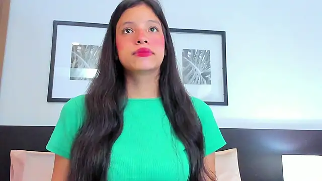 Snapshot of catalina_jolie chatting on November 27, 3:51 am catalina jolie online show from November 27, 3:51 am