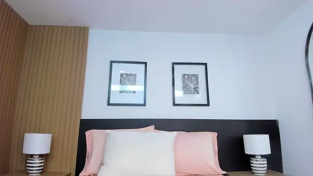 Snapshot of catalina_jolie chatting on September 29, 4:41 am catalina jolie online show from September 29, 4:41 am